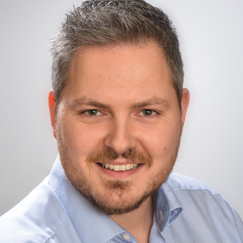  Tom Schnberg
